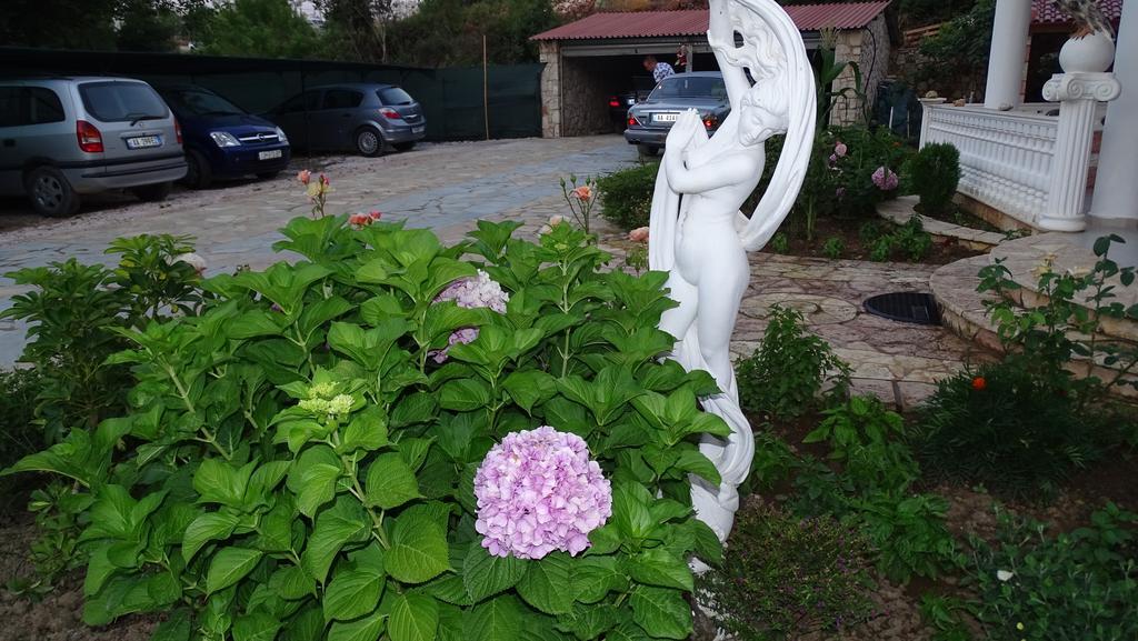 Kreshta Guest house Ksamil